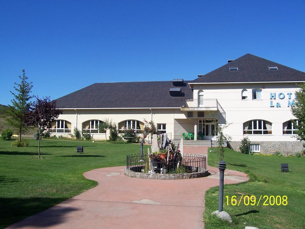 Hotel La Mora Villaseca de Laciana Exteriör bild